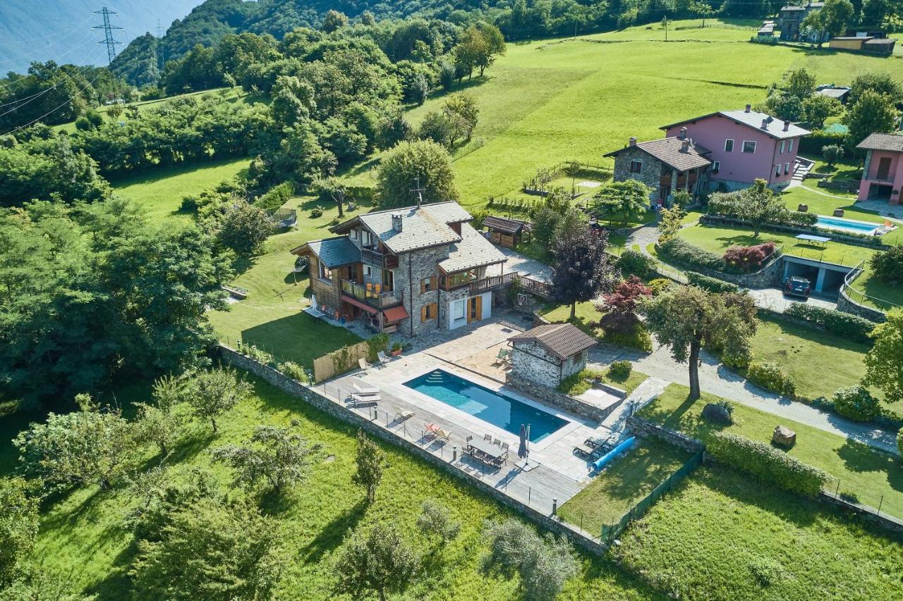 Chalet Con Piscina E Vista Panoramica Colico Bagian luar foto